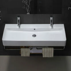 Lavabo Double Suspendu, Avec Porte-serviettes, 110x41,5 Cm, Vera -Produits De Salle De Bain Soldes 2024 lavabo suspendu 2 robinets avec porte serviettes 110x415 cm vera 2