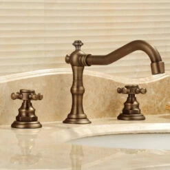 Mélangeur Lavabo 3 Trous, Finition Bronze , Antic 6 Mélangeur Lavabo 3 Trous, Finition Bronze , Antic -Produits De Salle De Bain Soldes 2024 melangeur lavabo 3 trous finition bronze antic 1