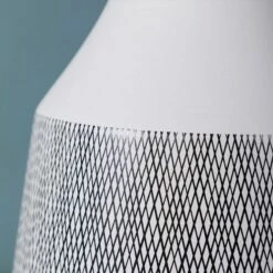 Vase En Céramique Décorée, Blanc -Produits De Salle De Bain Soldes 2024 vase en ceramique decoree blanc 2