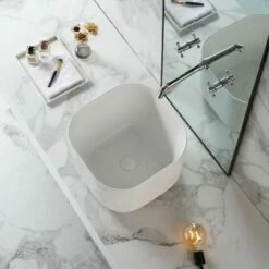 Vasque Céramique Blanche à Poser Carrée, 40 X 40 Cm, Fino Prisma 8 Vasque Céramique Blanche à Poser Carrée, 40 X 40 Cm, Fino Prisma -Produits De Salle De Bain Soldes 2024 vasque ceramique blanche a poser carree 40 x 40 cm fino prisma 2